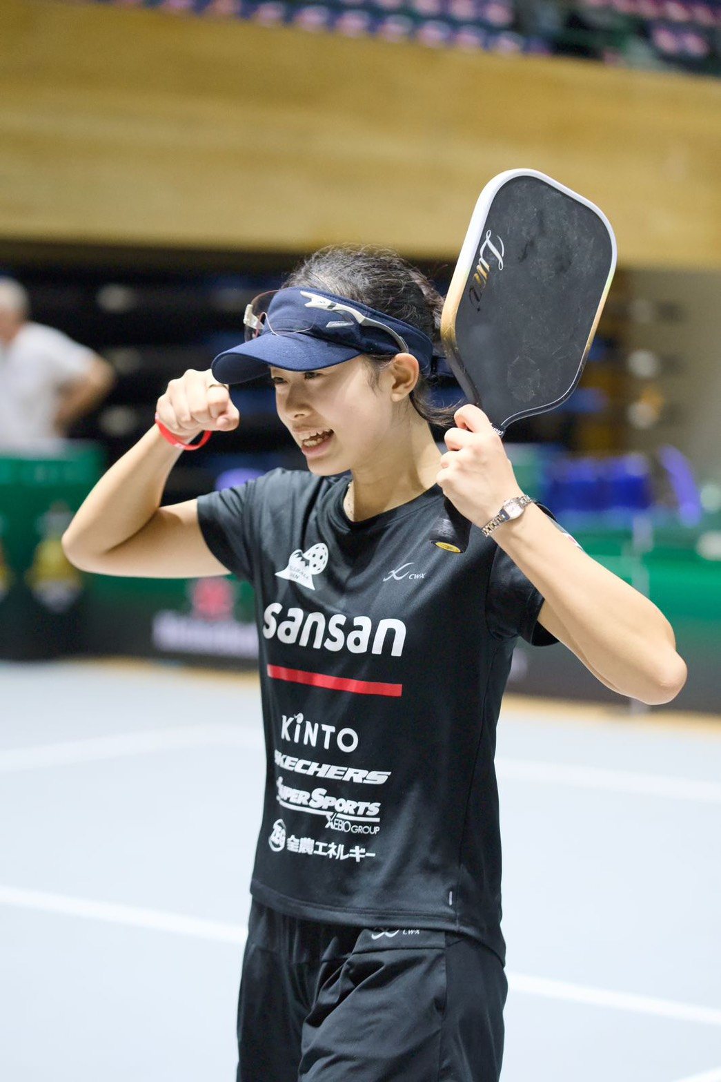 TEAM JAPAN（佐脇京所属）― パドルを掲げて喜びを爆発させる｜Heineken Pickleball World Cup 2026